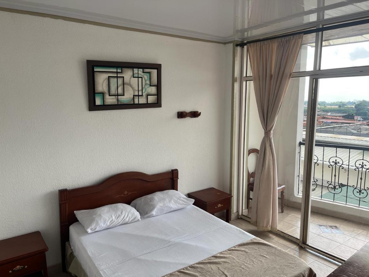Hotel Davinci Calarcá Dış mekan fotoğraf